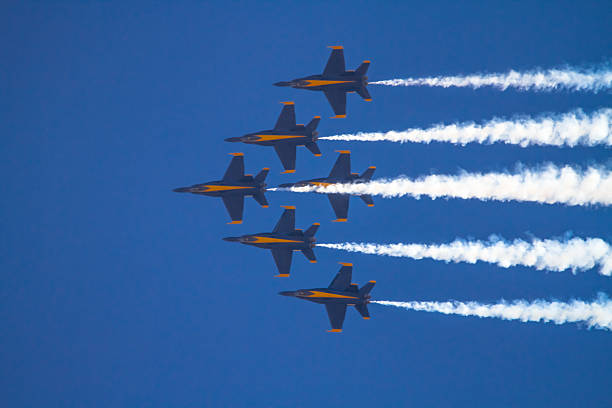 marinha americana blue angels squadron - blue angels imagens e fotografias de stock