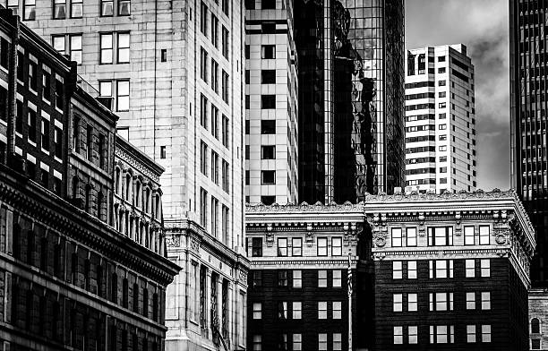 istock Cluster of buildings in downtown Boston, Massachusetts. 529982221
