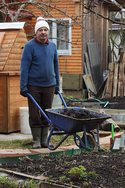istock Garden work in the early spring 529983800