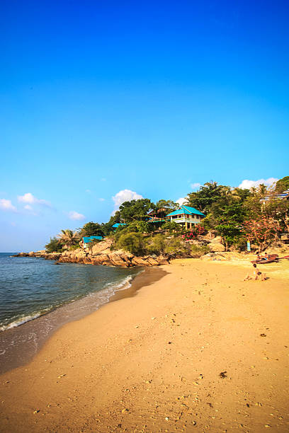 istock Sunset over the tropical beach. Koh Phangan 530048325