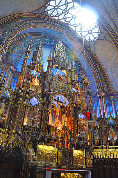 istock Montreal Notre-Dame Basilica 530085233
