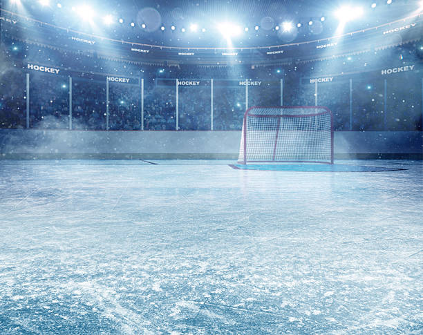 dramático arena de hóquei no gelo - ice hockey ice ice skating sport - fotografias e filmes do acervo