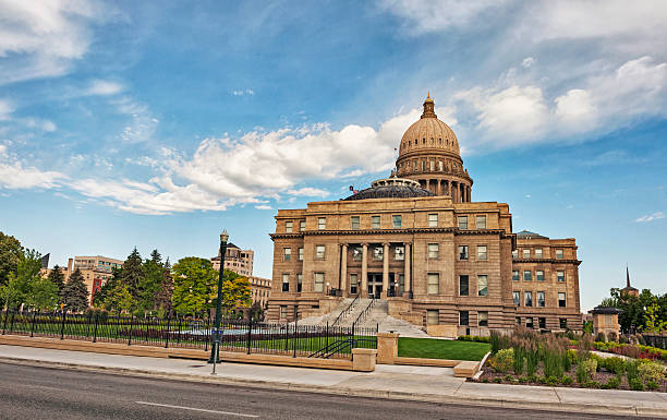 idaho state kapitału z chmury - idaho state capitol zdjęcia i obrazy z banku zdjęć