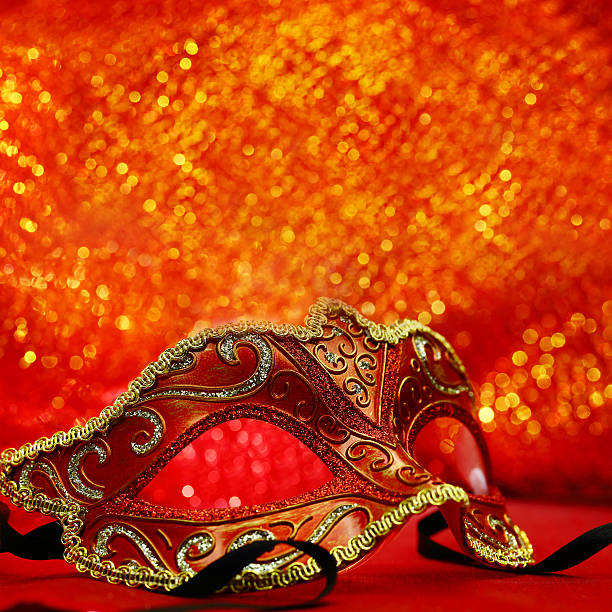 istock Vintage carnival mask in glittering background 530160299