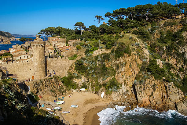 istock Medieval town at Tossa de Mar, Catalonia, Spain 530161437