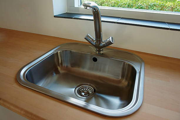 istock Details of modern kitchen sink with tap faucet 530164143