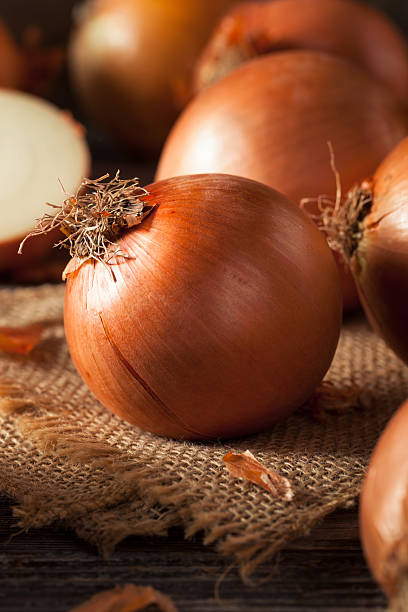 istock Raw Organic Yellow Onions 530183918