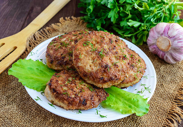 istock Juicy homemade cutlets (beef, pork, chicken) 530191528