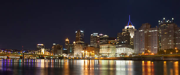 istock Pittsburgh Skyline at Night 530225233
