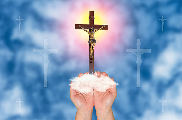 istock faithful,  jesus Christ gloria 530228439