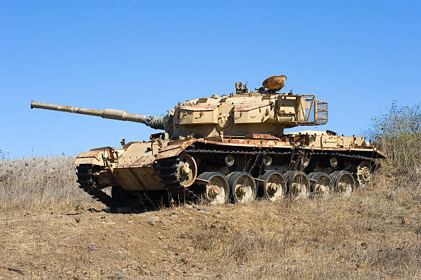 istock Old tank of war 530250333