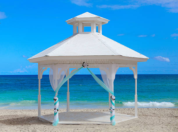 istock Gazebo on the beach. 530257919