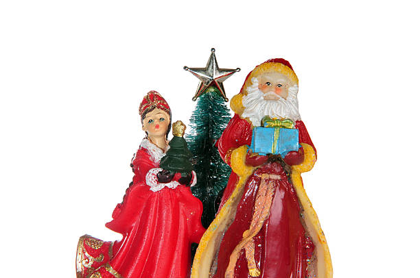 istock Santa Claus and snegurochka 530261801