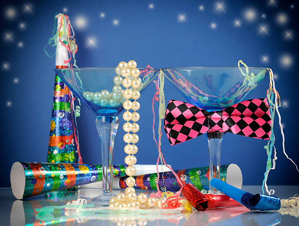 istock Happy New Year party scene 530283593