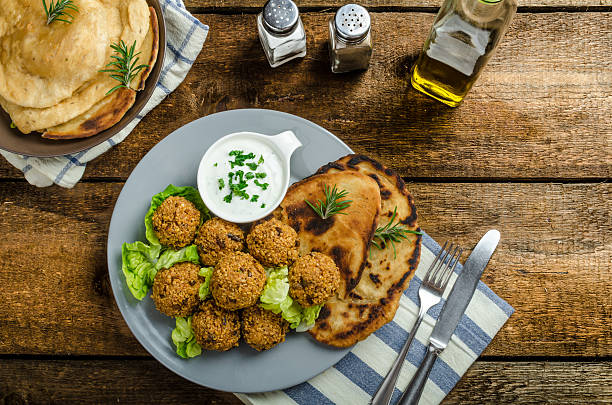 istock Health crunchy falafel 530366575