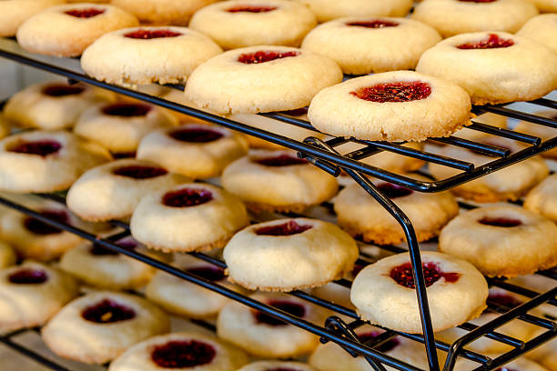 istock Making of Raspberry Thumbprint Cookies 530383911