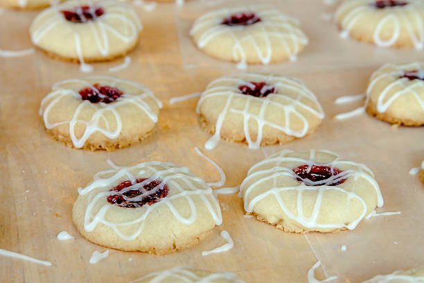 istock Making of Raspberry Thumbprint Cookies 530384533