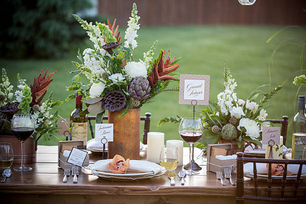 cosecha de otoño suculentos decoración de mesa - autumn table setting flower fotografías e imágenes de stock