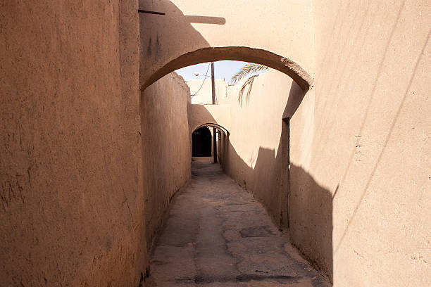 istock Typical narrow alley in Yazd 530404755