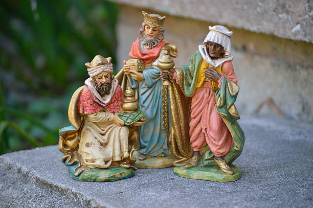 три wisemen - gift christmas christmas present three objects стоковые фото и изображения