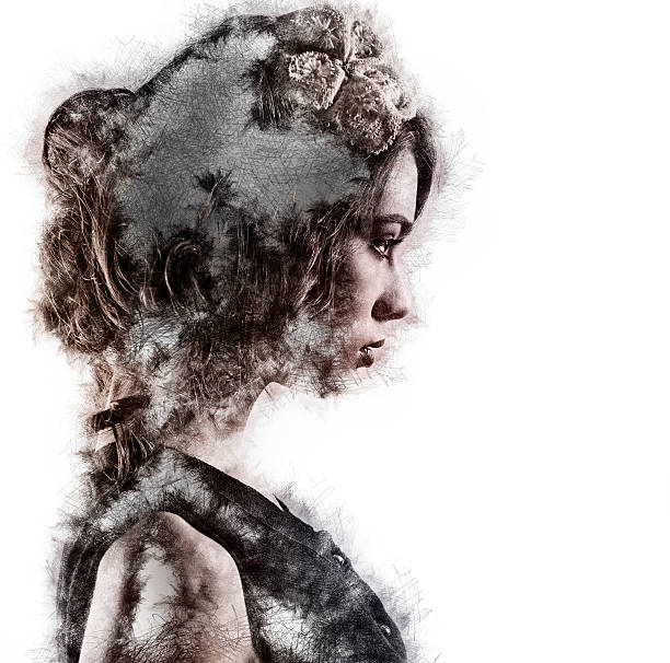 istock Profile of a woman 530432412