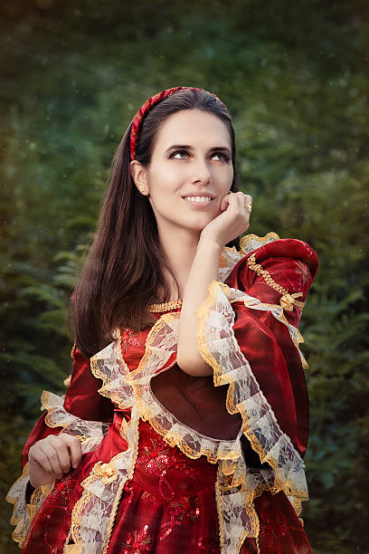 istock Beautiful Medieval Princess Smiling 530434107