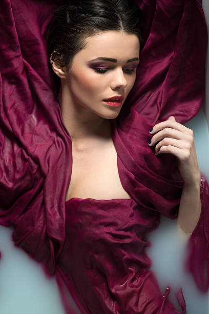 istock Beautiful girl in the bathroom 530435587