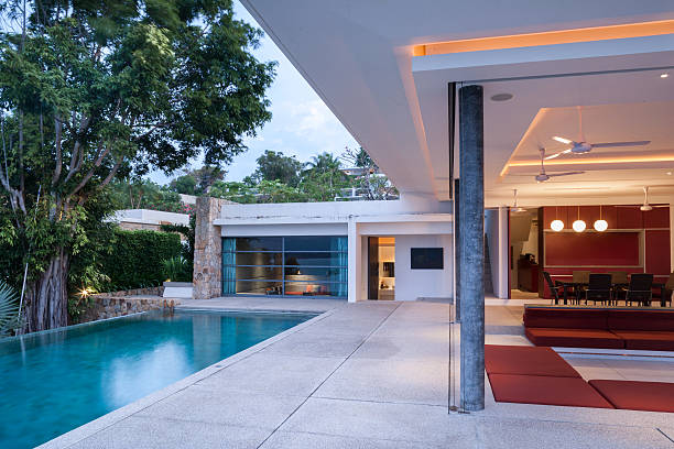 istock Villa In The Tropics With Swimming Pool 530437460