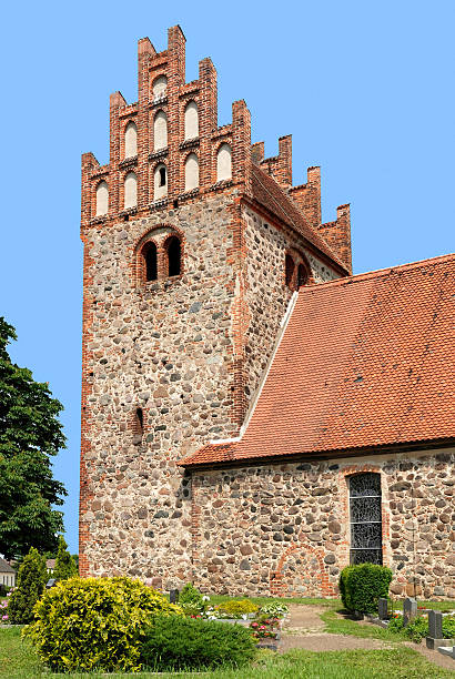 istock Fieldstone church in Brandenburg 530445551