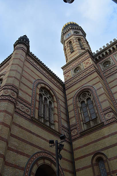 istock Tobacco Street Synagogue Budapest 530449625