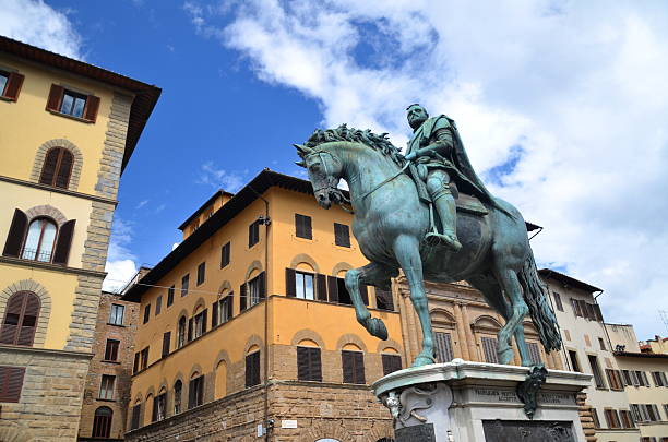Statue of Cosimo I de Medici, Piazza Signoria, Florence, Italy The statue of Cosimo I de Medici on Piazza della Signoria in Florence, Italy Cosimo stock pictures, royalty-free photos & images