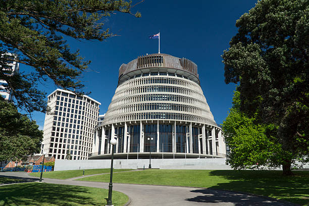 New Zealand government buildings New Zealand government buildings, Wellington beehive new zealand stock pictures, royalty-free photos & images