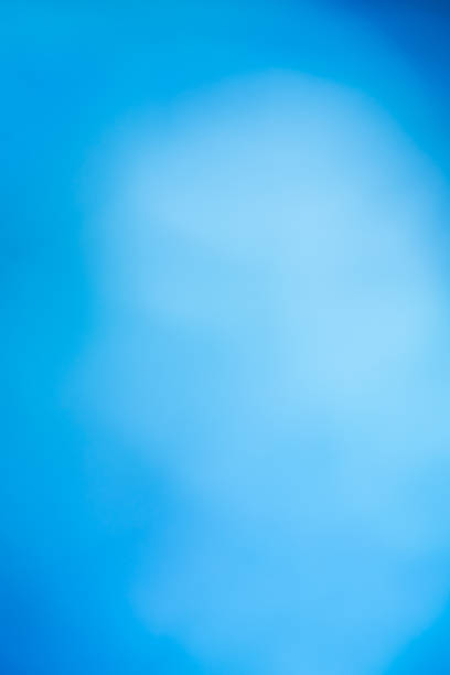 istock Blue winter holiday background - Soft dreamy blur 530479783
