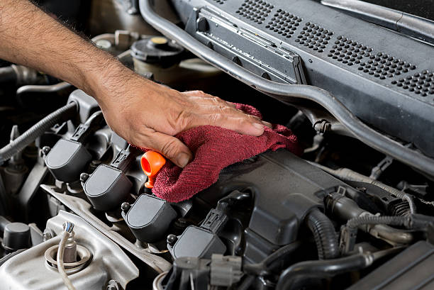 istock Car detailing series : Cleaning car engine 530488524