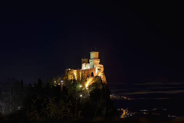 istock san marino by night 530494977