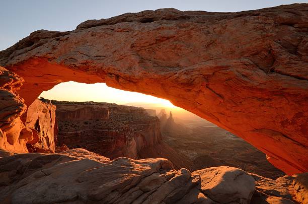 istock Mesa Arch Glowing at Sunrise 530502754
