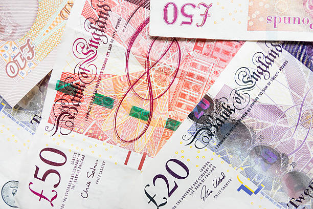 великобритания фунт банкноты - pound symbol ten pound note british currency paper currency стоковые фото и изображения