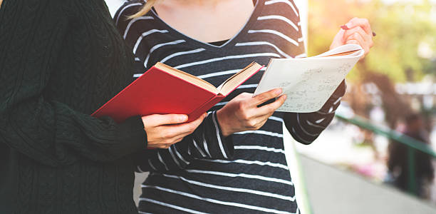 istock Women Talking Friendship Studying Brainstorming Concept 530508810