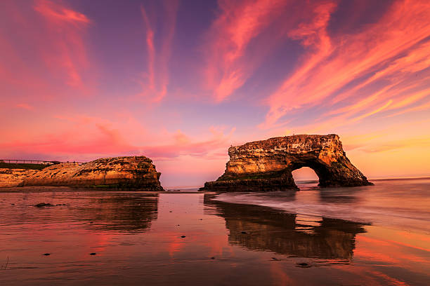 istock Natural Bridge, Santa Cruz, California 530518051