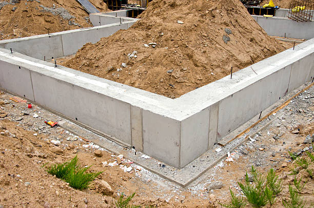 istock concrete block foundation for urban house 530521027