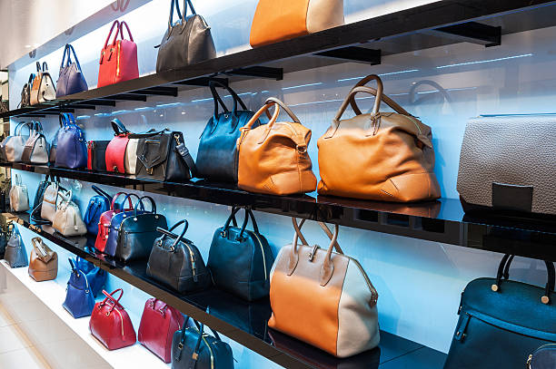 35,800+ Handbag Store Stock Photos, Pictures & Royalty-Free Images - iStock  | Handbag store display, Luxury handbag store