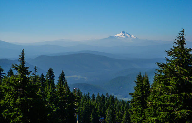 istock Mount Hood National Forest Recreation Area - Oregon 530540891