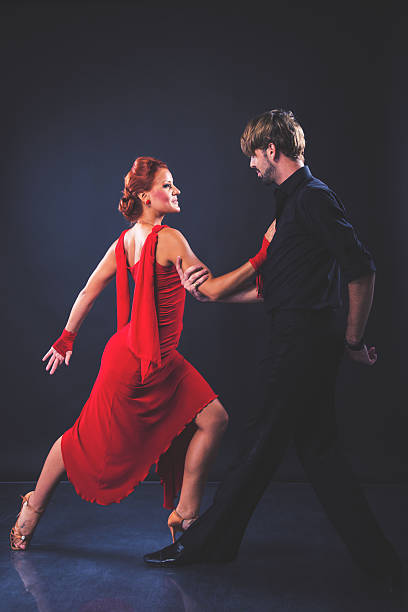 istock Emotional dancing couple 530557143