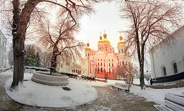 istock Kiev-Pechersk Lavra 530563093