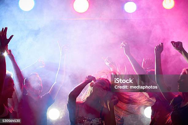 Nacht Party Stockfoto und mehr Bilder von Tanzen - Tanzen, Nachtclub, Party