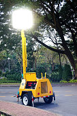 generator-und-electric-light.jpg?b=1&s=170x170&k=20&c=MM8atDvqkvYfEHpnQgW4m6FLsN2q7bQyKYmdblZbnEY=