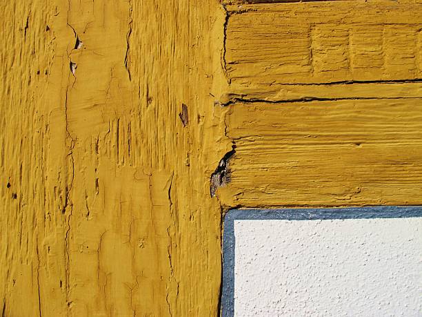 istock Truss with cracks in the paint 530628281