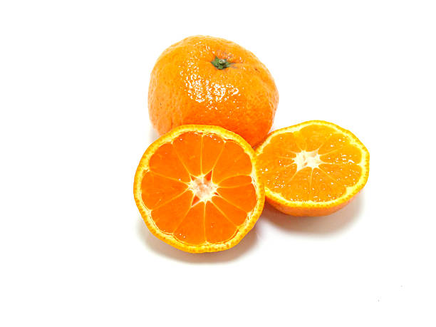 istock slices of orange isolated on white background 530631341
