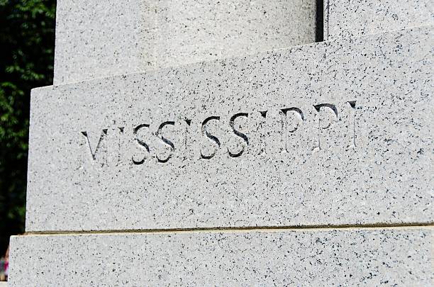istock US War Memorial, Washington DC 530634483