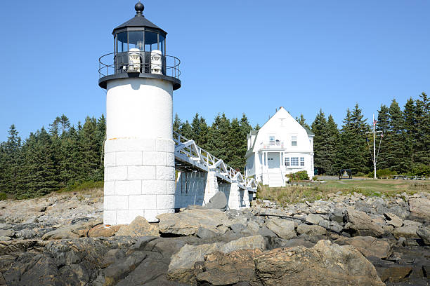 istock Marshall Point Lighthouse in Maine 530650117